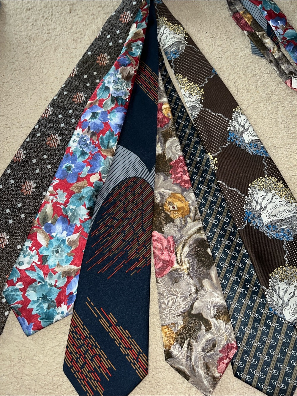 Vintage 6 ties Golden K, Pierre Cardin, jcpenny, Wemlon by Wembley, Mercedes